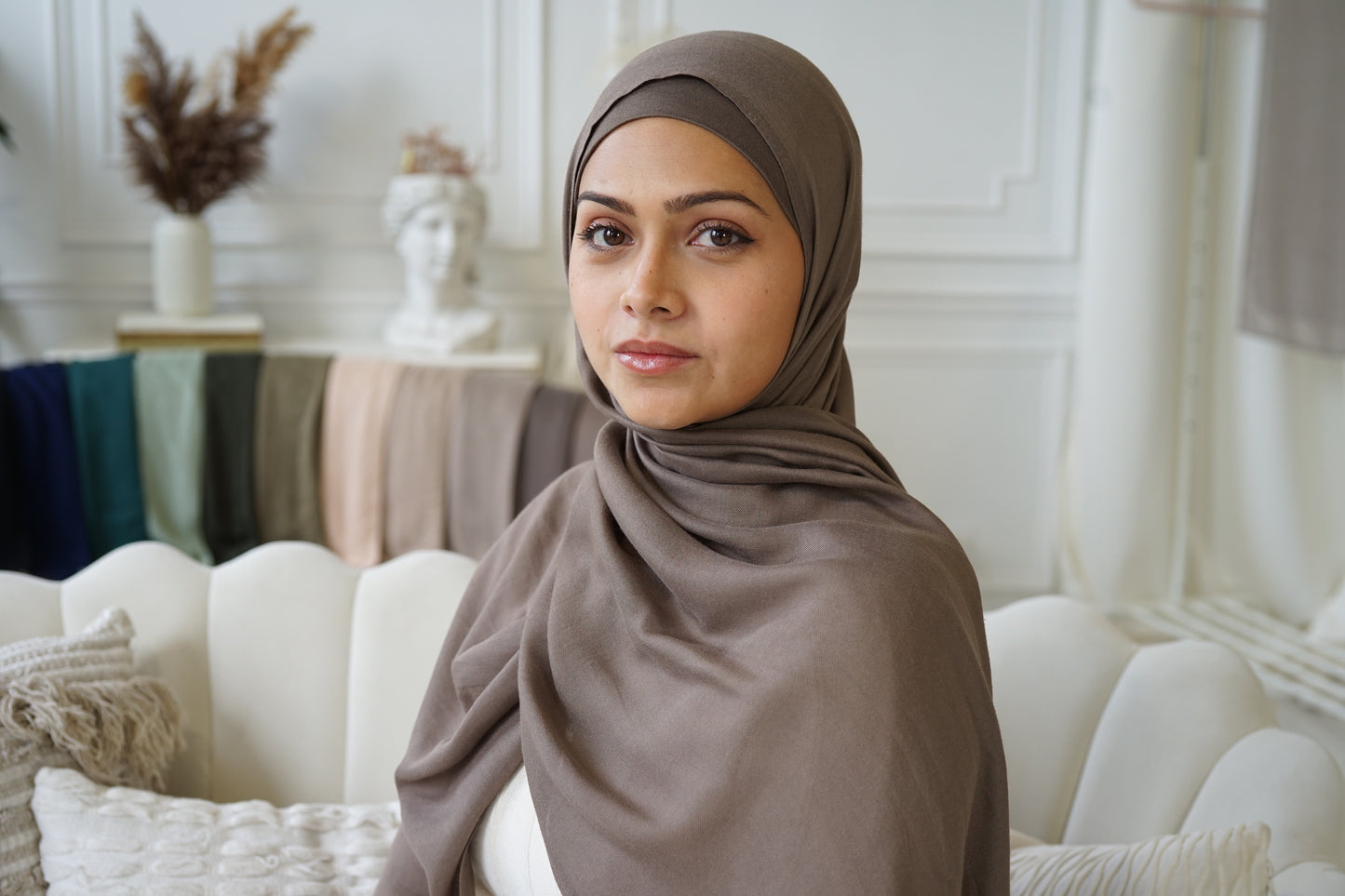 ASHES ensemble hijab & bonnet